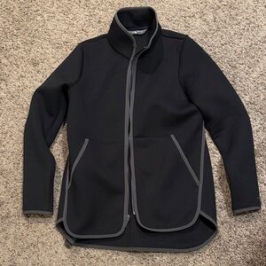 The North Face Thermal Black and Gray Soft Shell Zip-Up Jacket